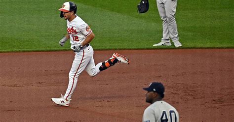 Orioles jump on Yankees early for 9-3 win in Sunday night spotlight, claim season series for first time since 2016